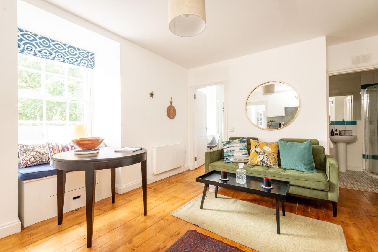 Central 2 Bedroom Apartment - South Street - St Andrews Bagian luar foto